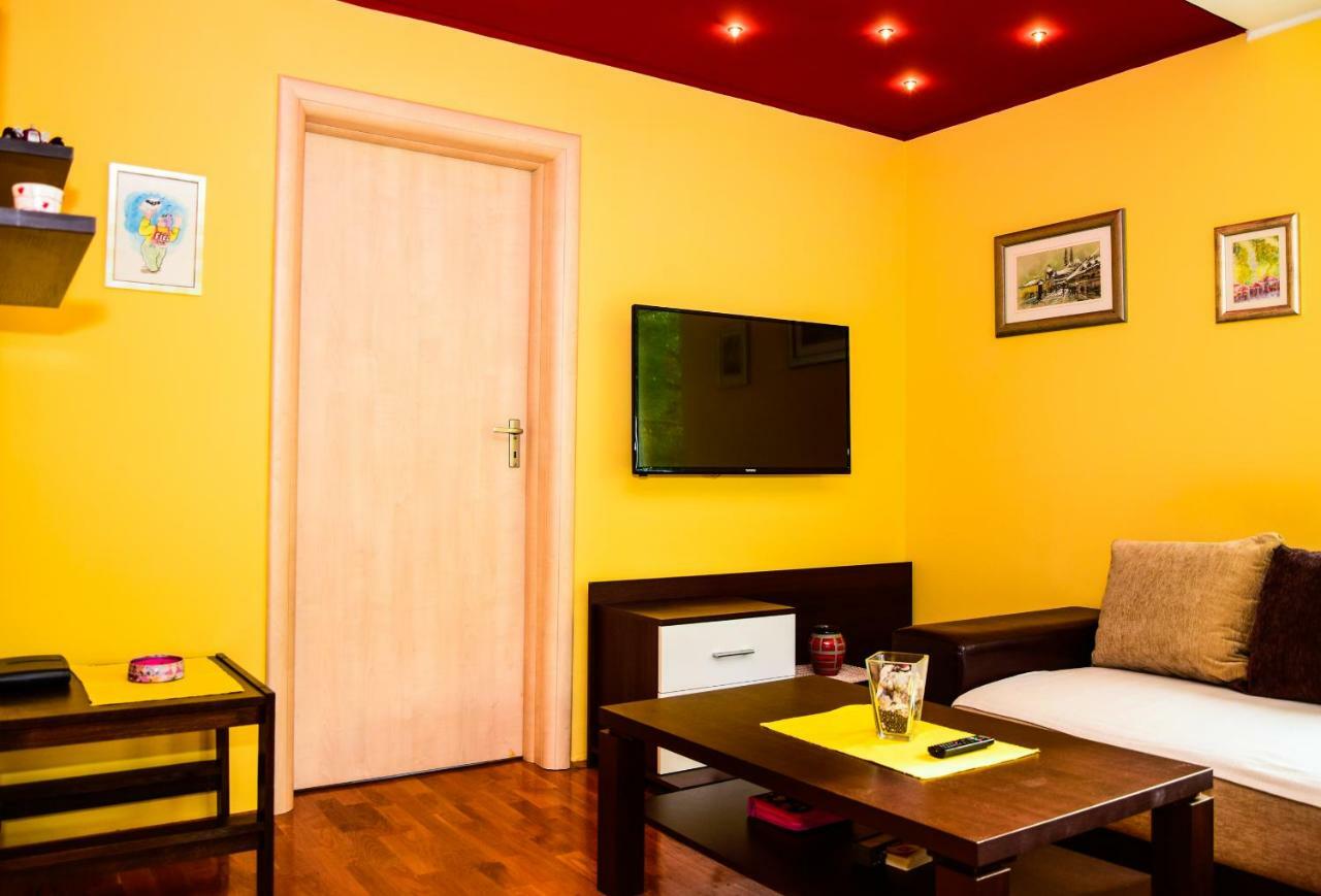 Apartman Gita Zagreb Exterior foto
